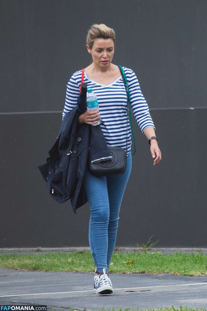 Danni Minogue / danniiminogue Çıplak OnlyFans  Sızdırılmış Fotoğraf #17