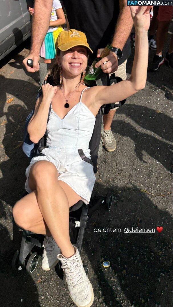 Daphne Bozaski / daphnebozaski Çıplak OnlyFans  Sızdırılmış Fotoğraf #11