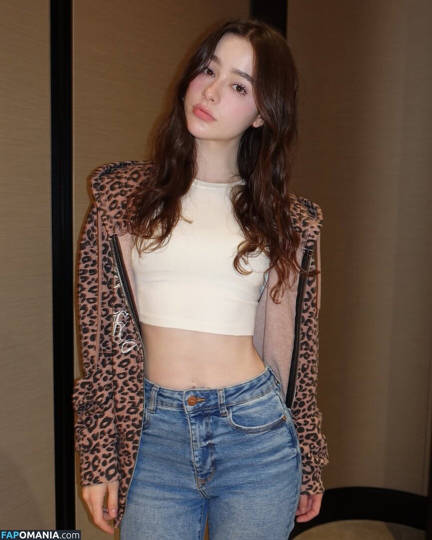 Dasha Taran / taaarannn / tarankaaa Çıplak OnlyFans  Sızdırılmış Fotoğraf #262