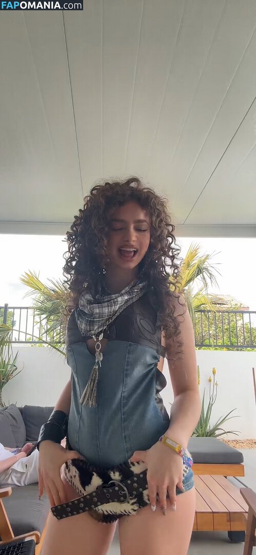 Demitra Kalogeras / demitrakalogeras Çıplak OnlyFans  Sızdırılmış Fotoğraf #23