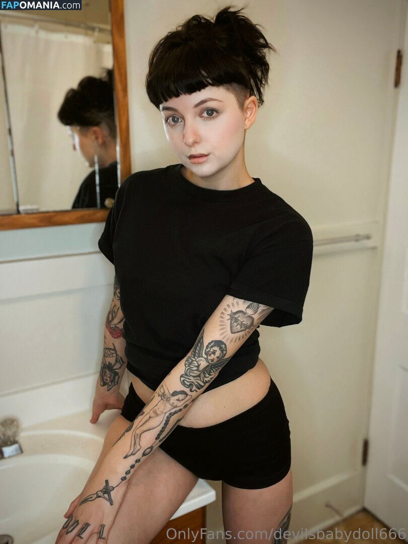devilsbabydoll666 Çıplak OnlyFans  Sızdırılmış Fotoğraf #2