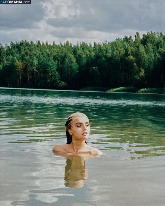 Dina Saeva / senoritasaeva Çıplak OnlyFans  Sızdırılmış Fotoğraf #13