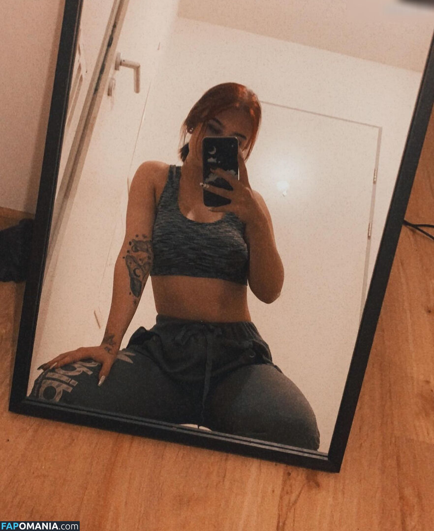 Dina / _ur_russian_dina / coco_ppop01 / dinadewgong Çıplak OnlyFans  Sızdırılmış Fotoğraf #44