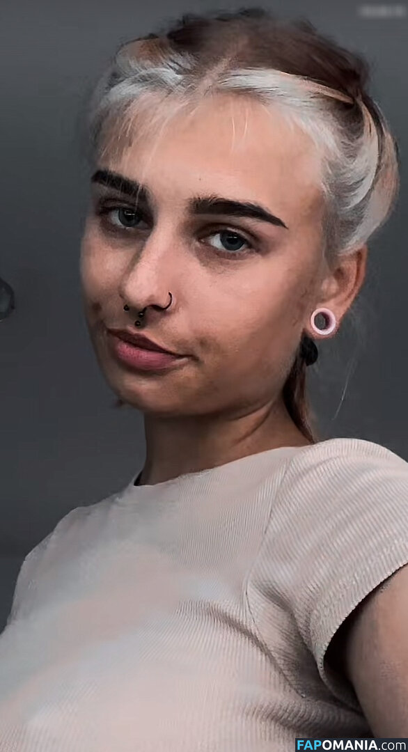 Dina / _ur_russian_dina / coco_ppop01 / dinadewgong Çıplak OnlyFans  Sızdırılmış Fotoğraf #46