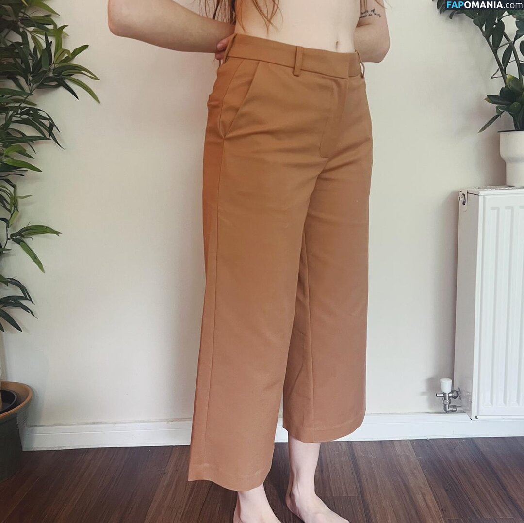 Doddleoddle / Dodie Clark Çıplak OnlyFans  Sızdırılmış Fotoğraf #194