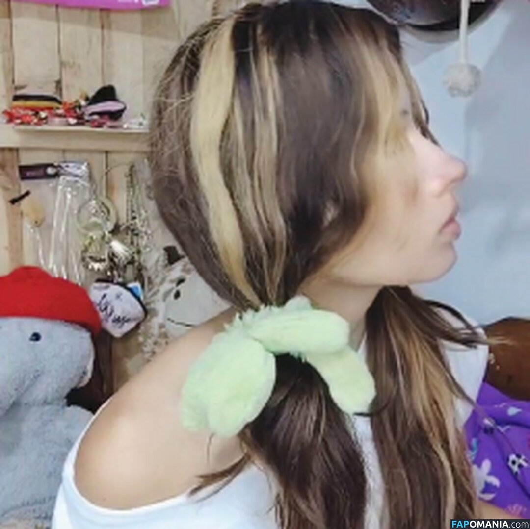 Dollyhub Çıplak OnlyFans  Sızdırılmış Fotoğraf #1