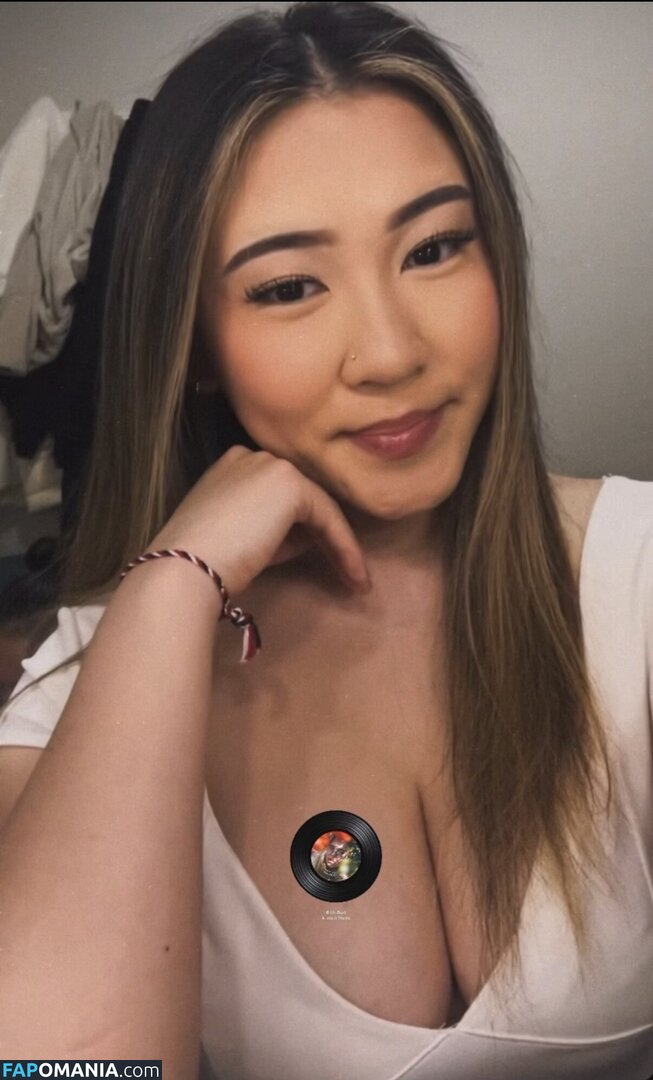 Donnavanggg Çıplak OnlyFans  Sızdırılmış Fotoğraf #2