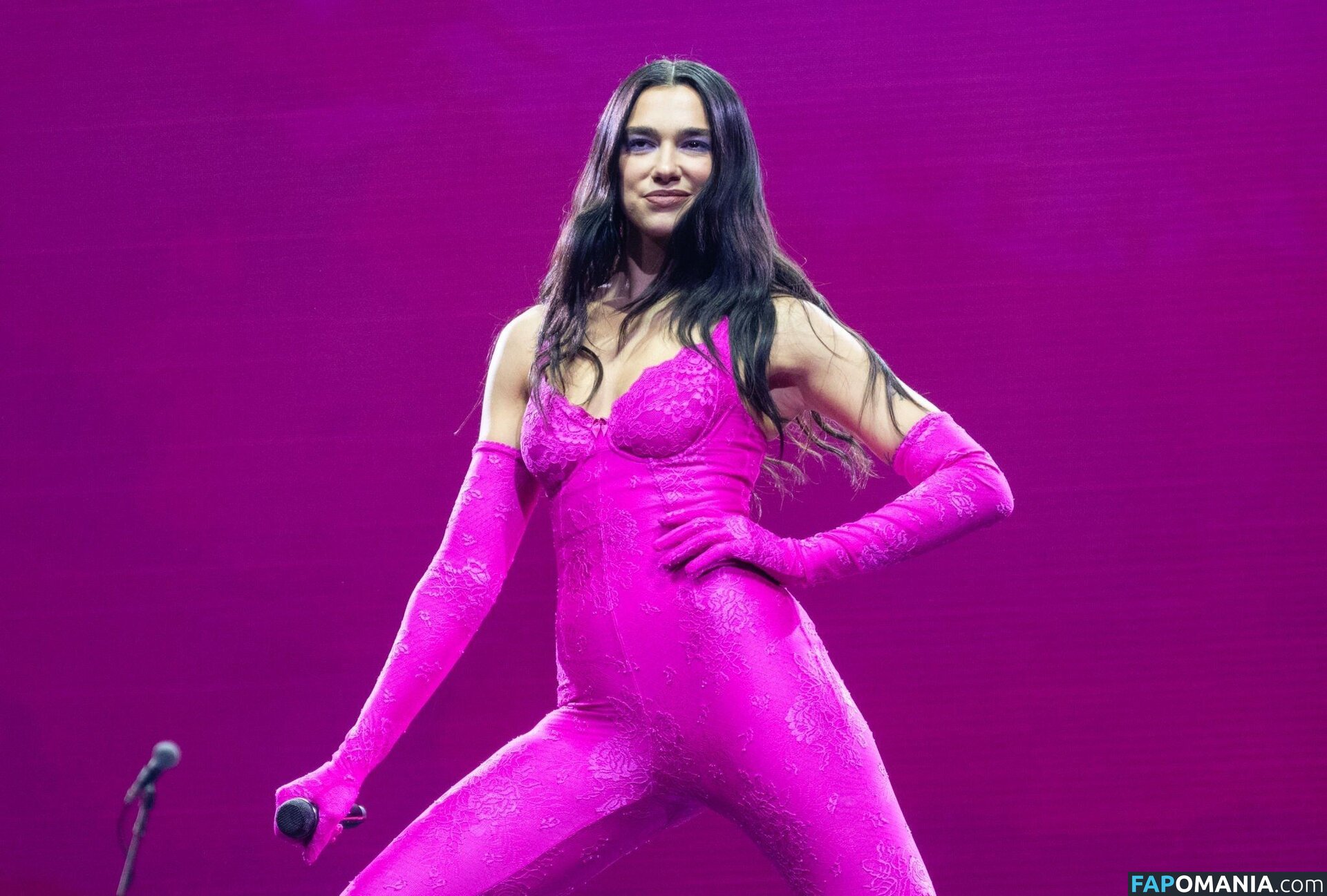 Dua Lipa / dualipa Çıplak OnlyFans  Sızdırılmış Fotoğraf #193