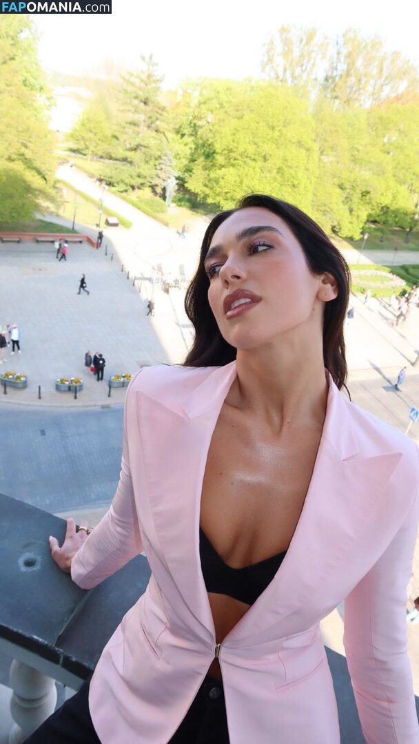 Dua Lipa / dualipa / newsong Çıplak OnlyFans  Sızdırılmış Fotoğraf #217