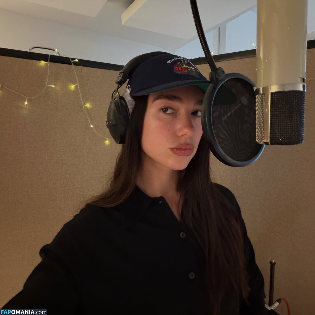 Dua Lipa / dualipa / newsong Çıplak OnlyFans  Sızdırılmış Fotoğraf #235