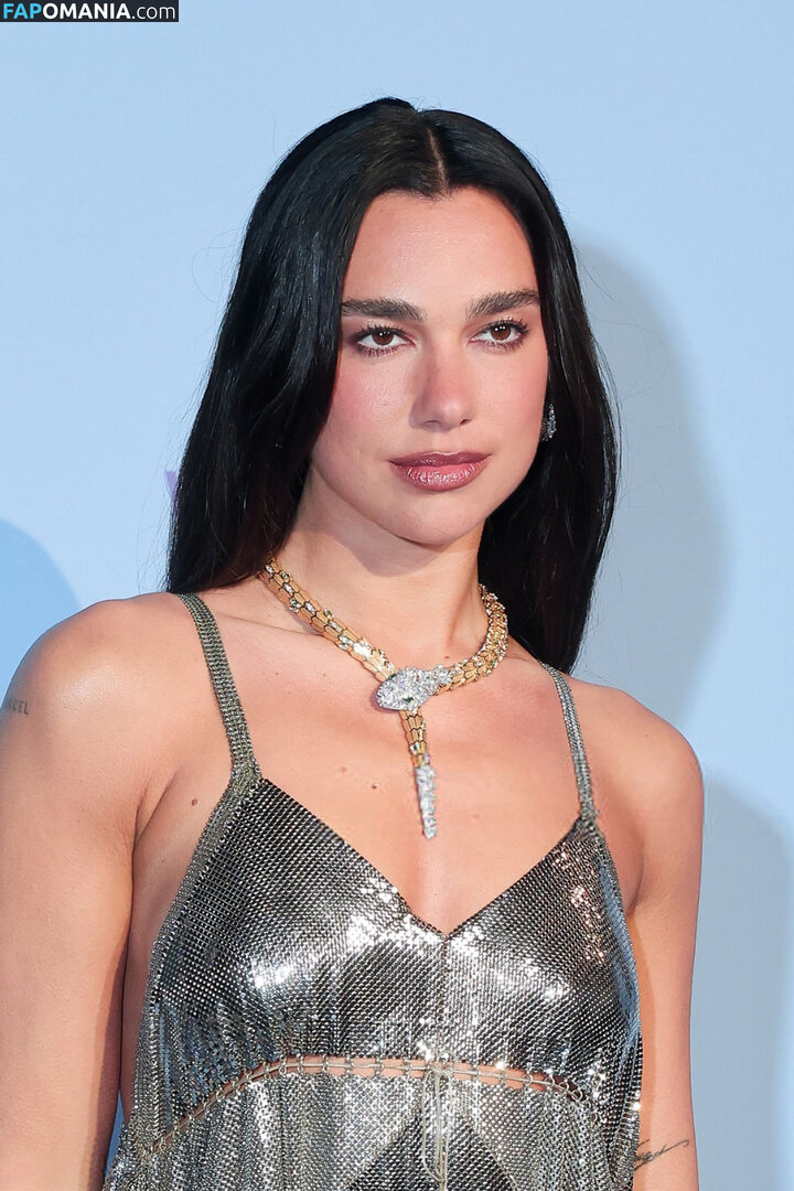 Dua Lipa / dualipa / newsong Çıplak OnlyFans  Sızdırılmış Fotoğraf #311