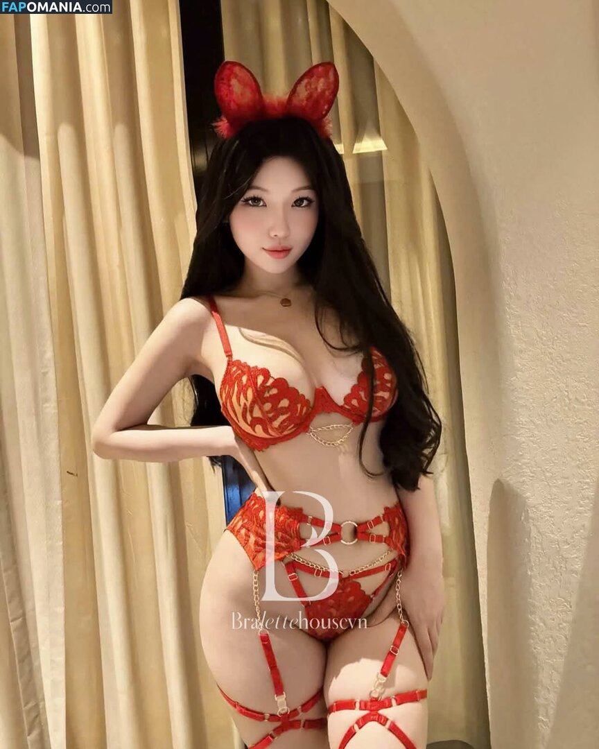 Duyenn Hipp / duyenn.hipp Çıplak OnlyFans  Sızdırılmış Fotoğraf #235