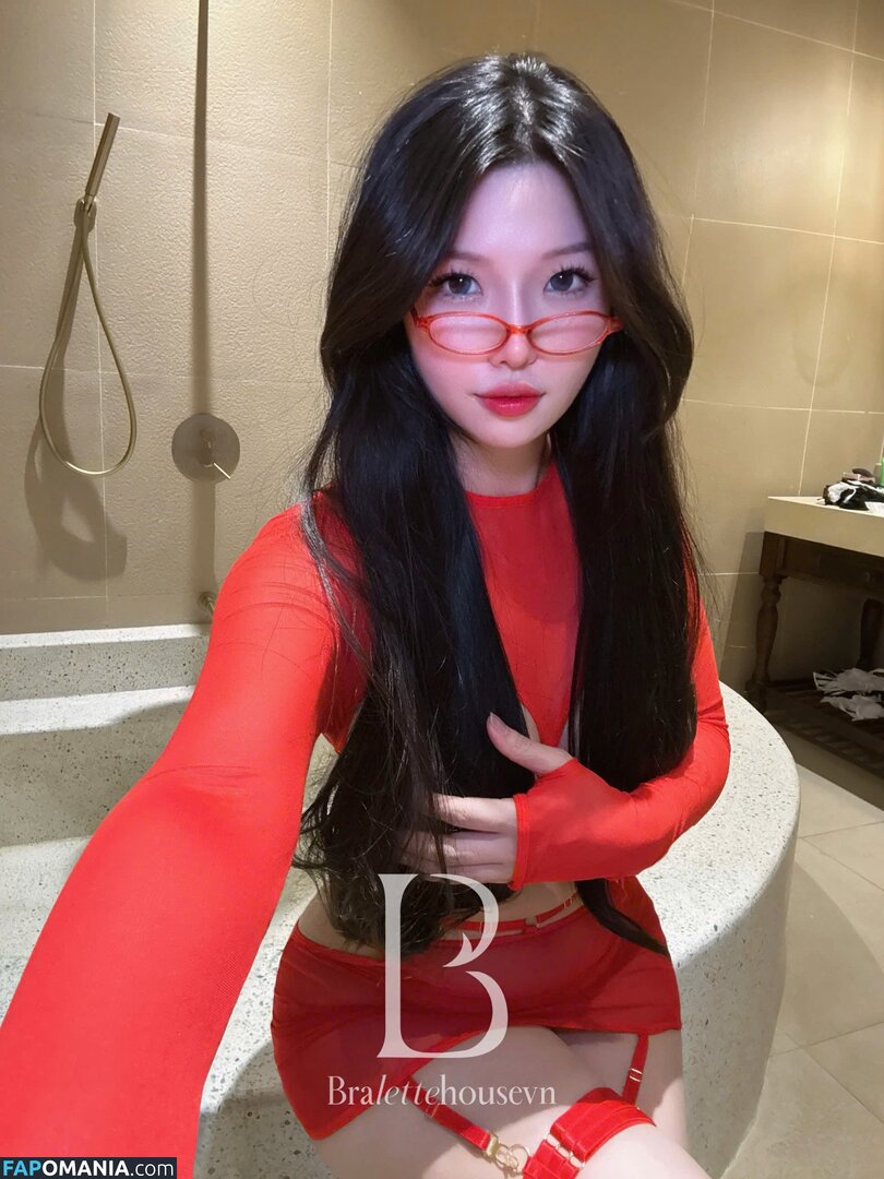 Duyenn Hipp / duyenn.hipp Çıplak OnlyFans  Sızdırılmış Fotoğraf #256