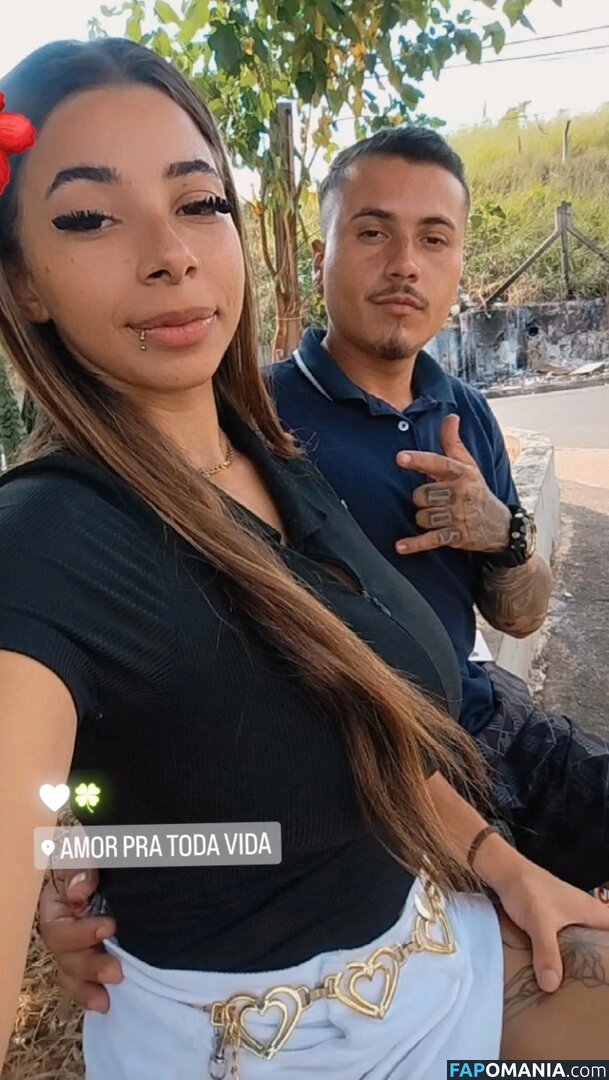 dailly._.saahh / dxp.saraa / s4sazx_ / w3b.srinha Çıplak OnlyFans  Sızdırılmış Fotoğraf #4