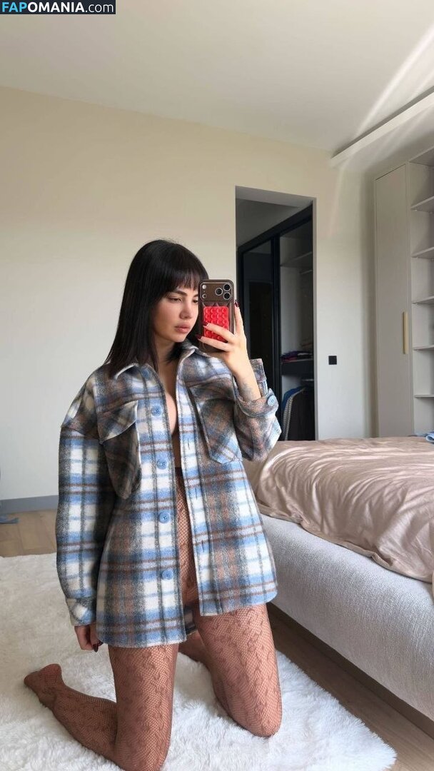 Ece Ronay / Eceronayofficial Çıplak OnlyFans  Sızdırılmış Fotoğraf #4