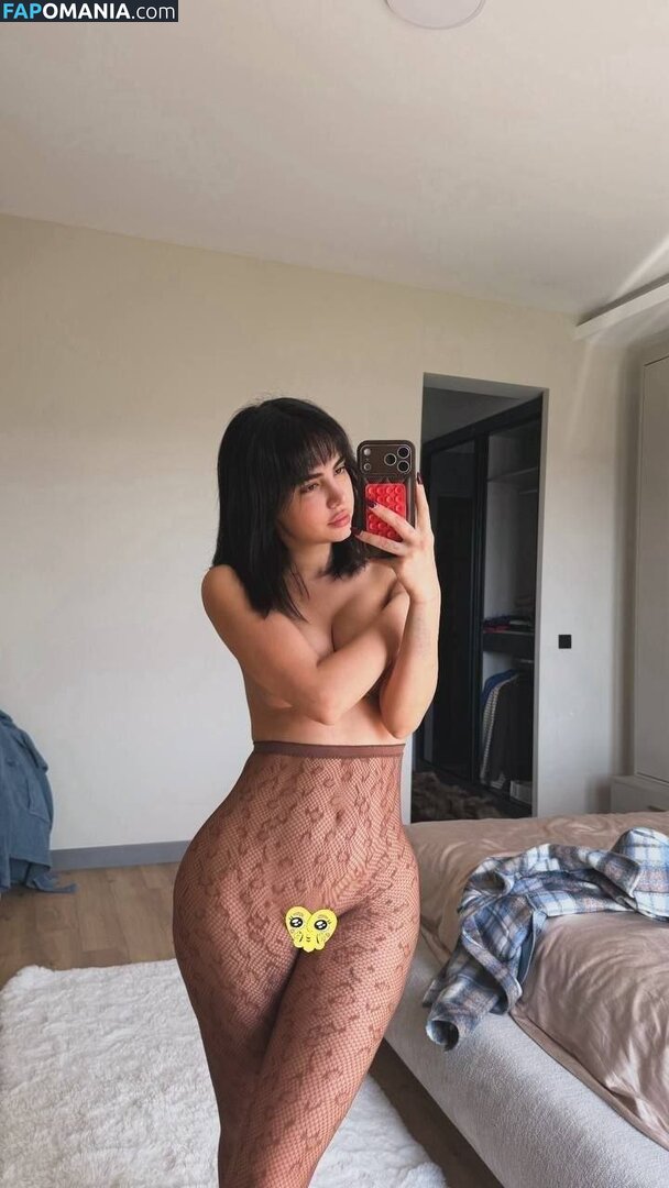 Ece Ronay / Eceronayofficial Çıplak OnlyFans  Sızdırılmış Fotoğraf #6