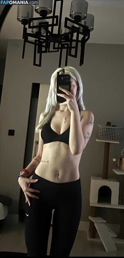 Eda Eryurt / EdaMilka / eda.eryurt Çıplak OnlyFans  Sızdırılmış Fotoğraf #2