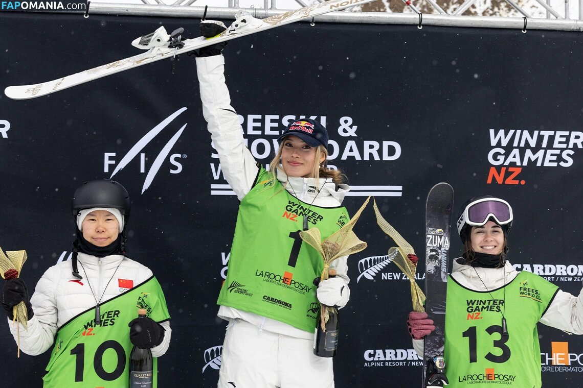 Eileen Gu / GoEileenGu / eileengu / https: Çıplak OnlyFans  Sızdırılmış Fotoğraf #20