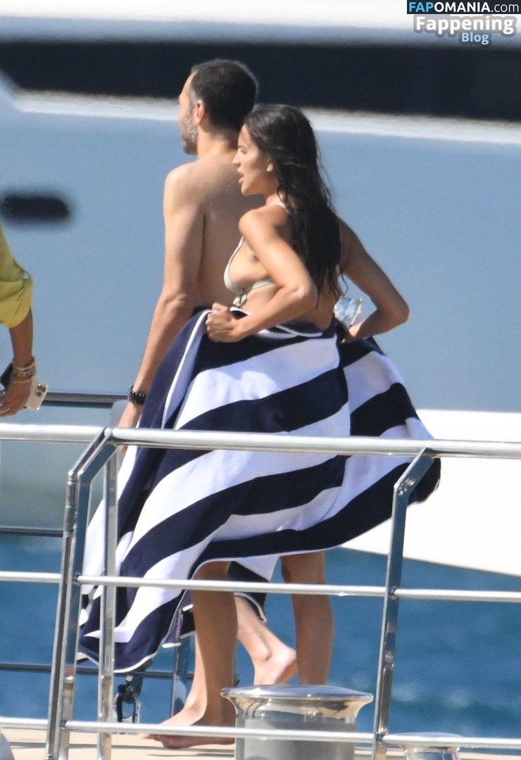 Eiza Gonzalez / eizagonzalez / elisagonz Çıplak OnlyFans  Sızdırılmış Fotoğraf #84