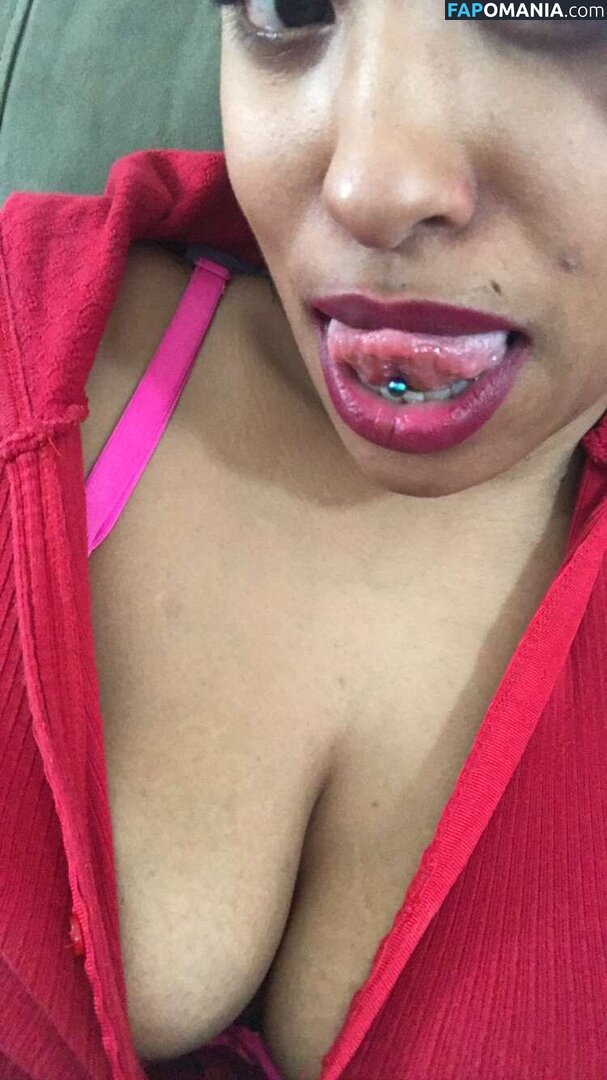 Elaynah Çıplak OnlyFans  Sızdırılmış Fotoğraf #11