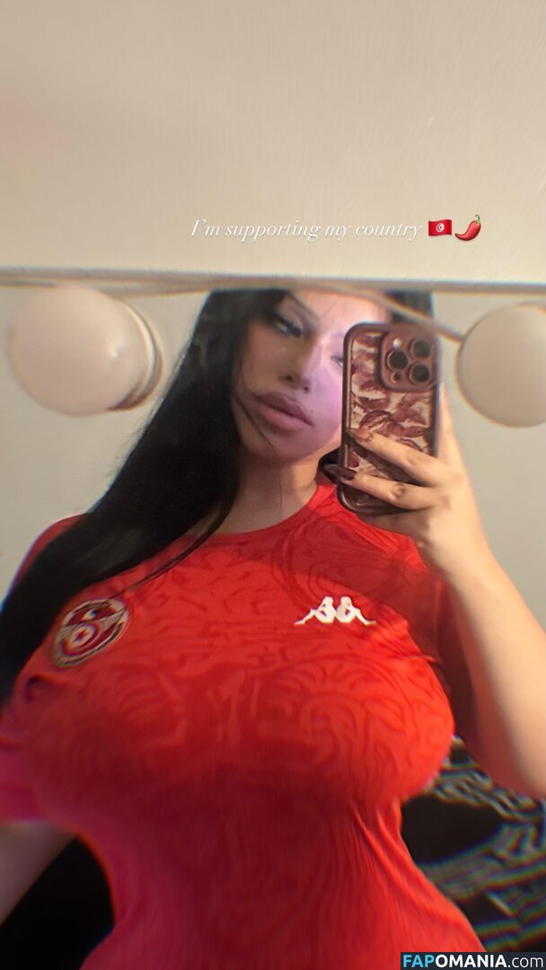 Wissem / _Elegancewoman_ / isswxm Çıplak OnlyFans  Sızdırılmış Fotoğraf #5