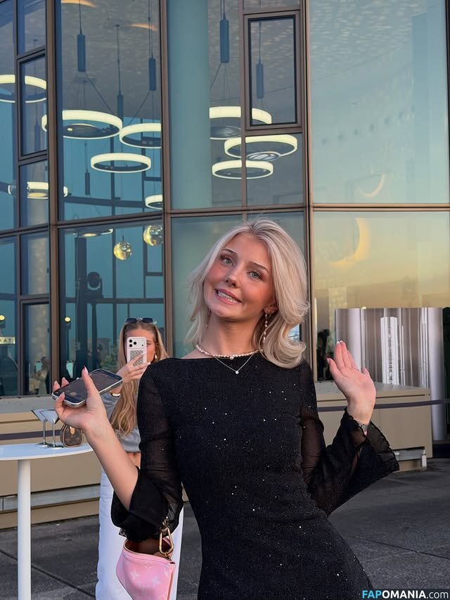 Elena Zoe / elena.zbt Çıplak OnlyFans  Sızdırılmış Fotoğraf #12
