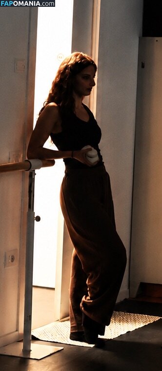 Eleonora Zars / just.Zara / nora_zara Çıplak OnlyFans  Sızdırılmış Fotoğraf #1