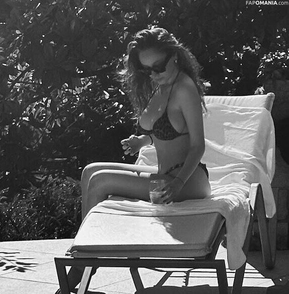 Elif Nesil Eliffnesil / eliffnesil / elifnesil2 Çıplak OnlyFans  Sızdırılmış Fotoğraf #3