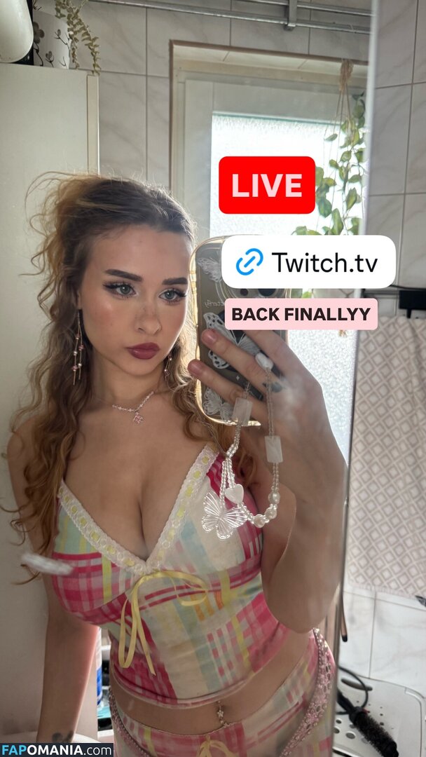 elina twich Çıplak OnlyFans  Sızdırılmış Fotoğraf #12