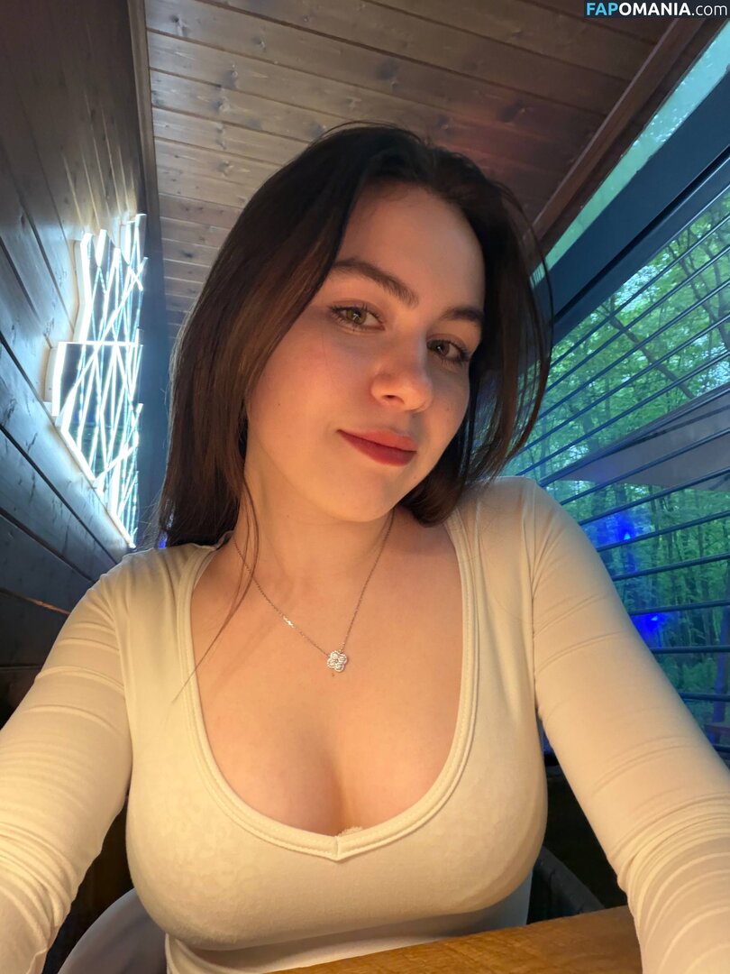 Elizaveta Petrova / _petrova_007 Çıplak OnlyFans  Sızdırılmış Fotoğraf #1