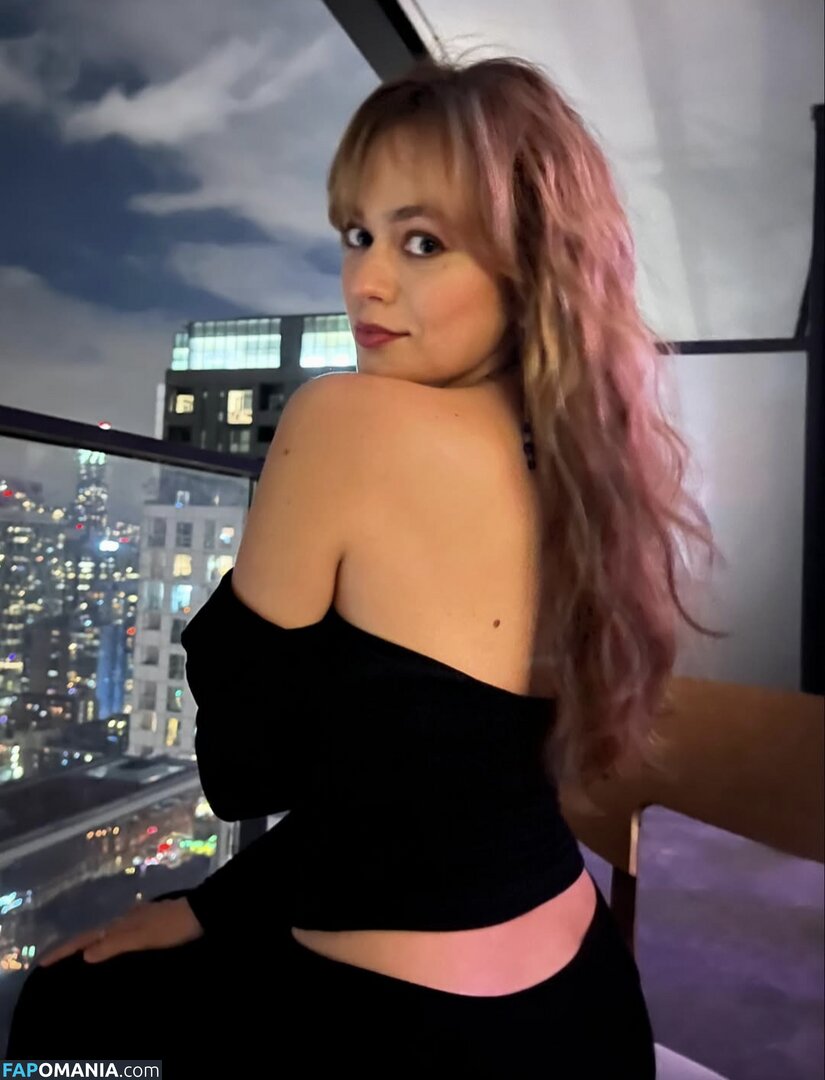 Ella Ballentine / ellaballentine Çıplak OnlyFans  Sızdırılmış Fotoğraf #2