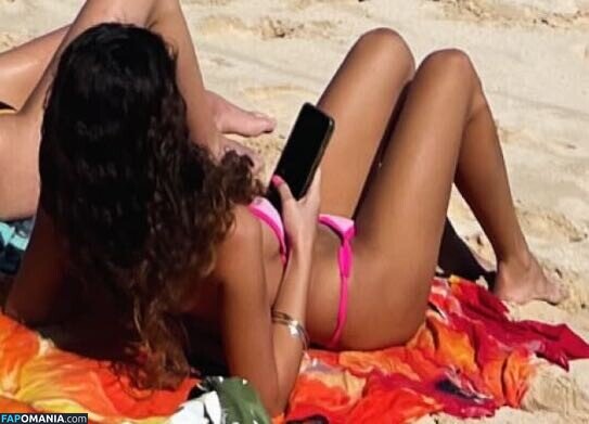 Ella Erwin / ellaerwinn_ Çıplak OnlyFans  Sızdırılmış Fotoğraf #1