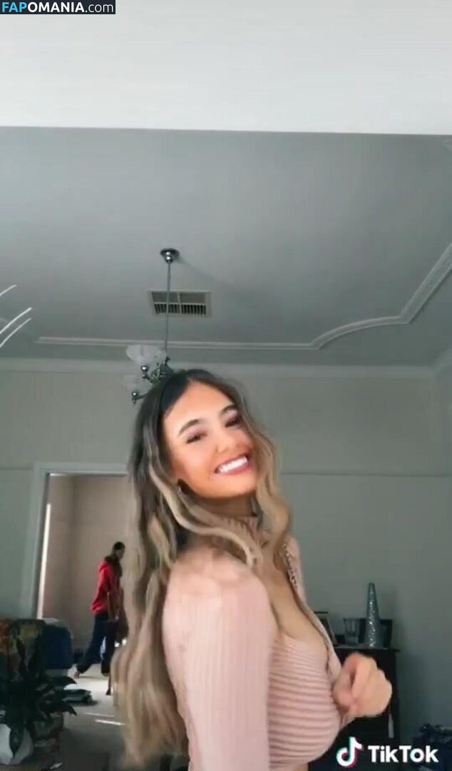 Ella Grace Cervetto Çıplak OnlyFans  Sızdırılmış Fotoğraf #5