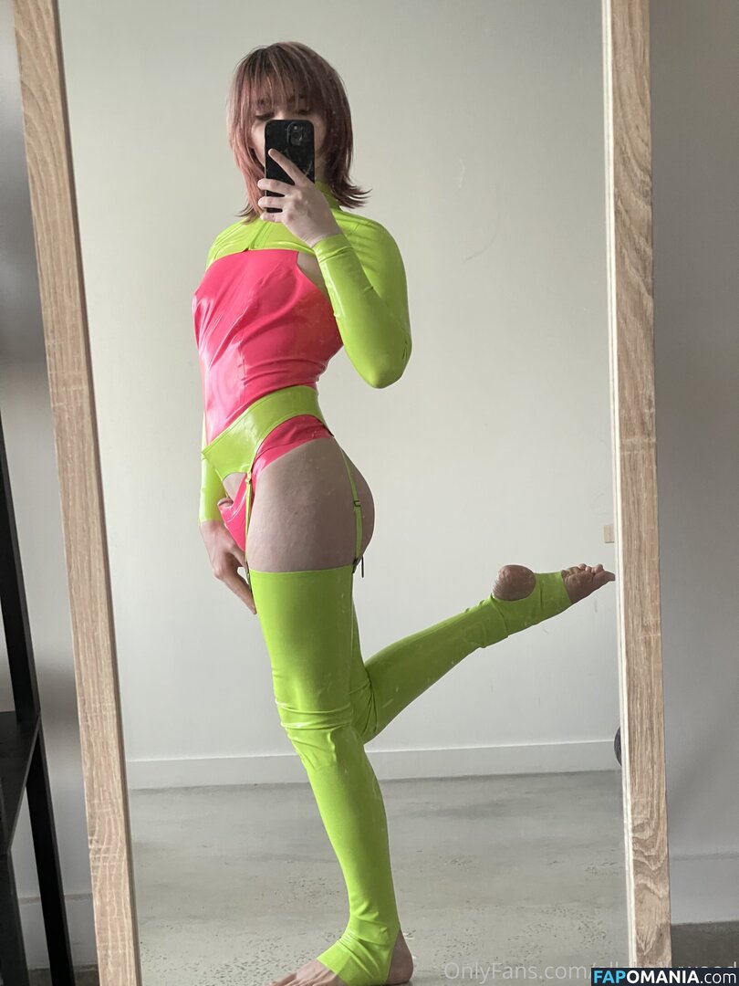 Ella Hollywood / Jean Hollywood / jeanhollywood / sodacattv / sodacatxxx Çıplak OnlyFans  Sızdırılmış Fotoğraf #2