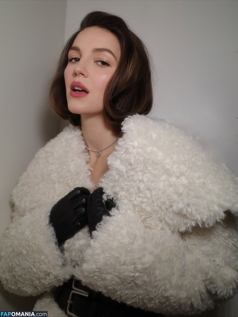 Ella Hunt / EllaHunt Çıplak OnlyFans  Sızdırılmış Fotoğraf #92