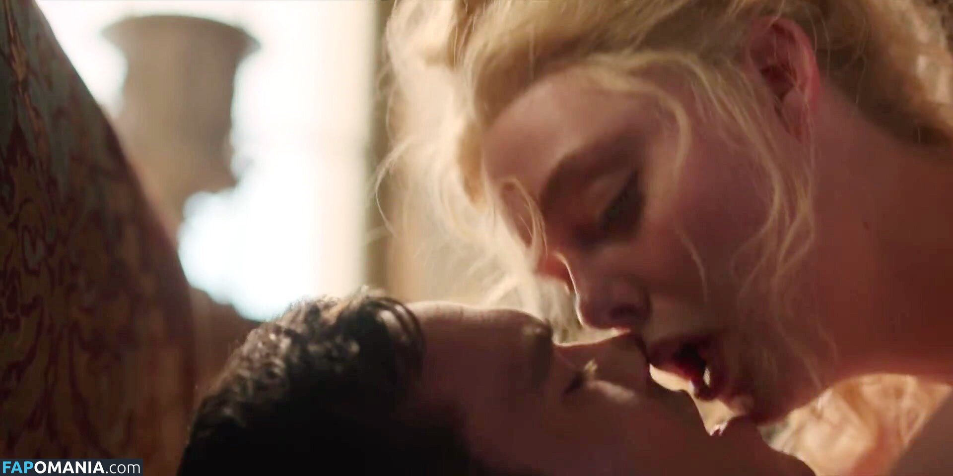 Elle Fanning / ellefanning Çıplak OnlyFans  Sızdırılmış Fotoğraf #72
