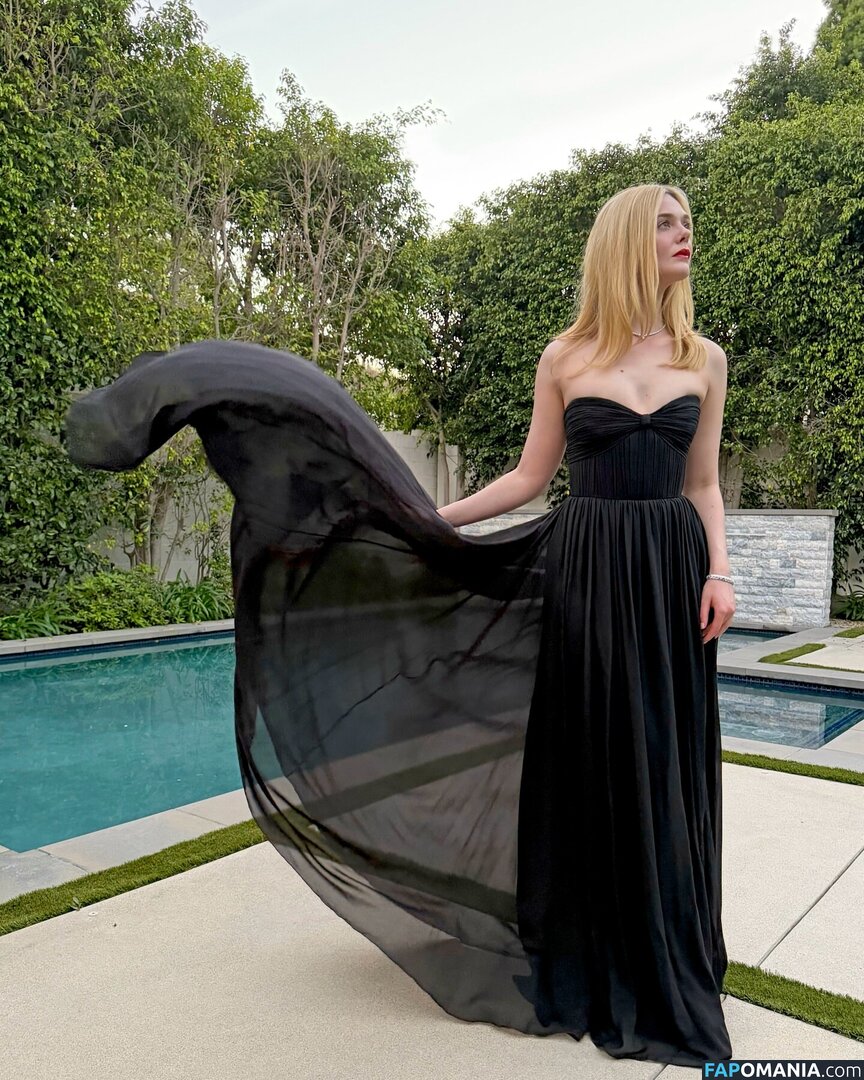 Elle Fanning / ellefanning Çıplak OnlyFans  Sızdırılmış Fotoğraf #103