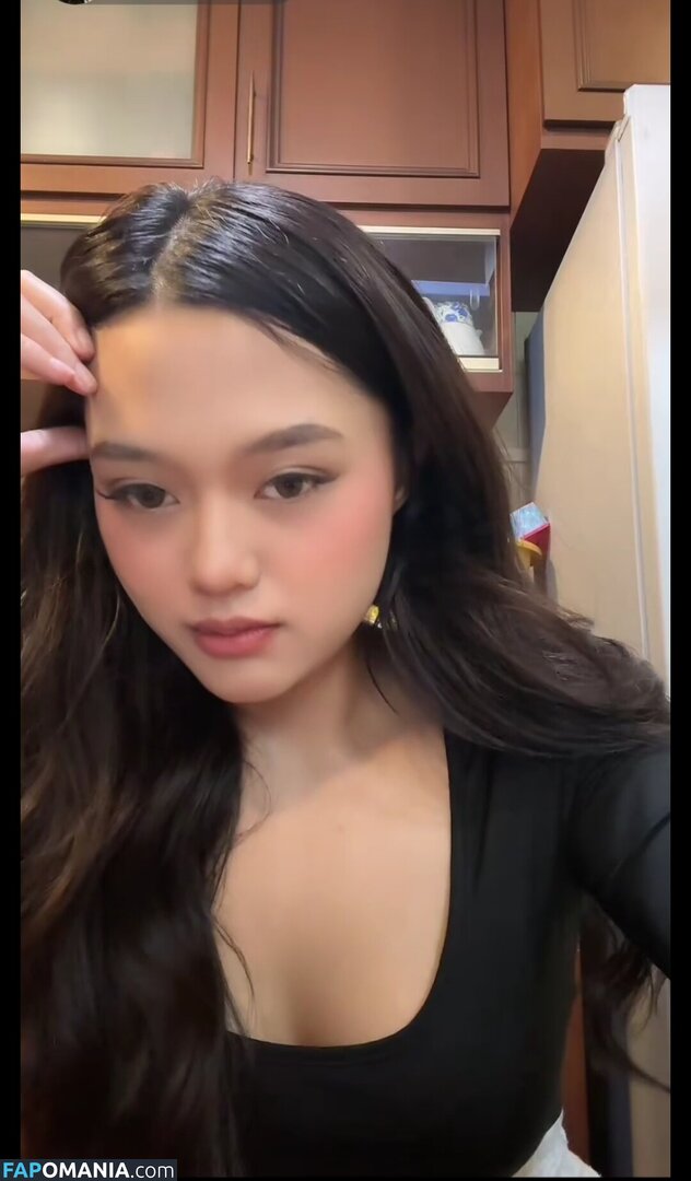 Ellesyanamira / PrincessEllesya Çıplak OnlyFans  Sızdırılmış Fotoğraf #1