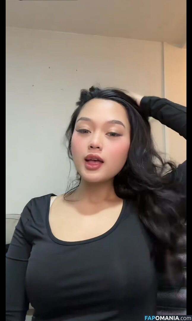 Ellesyanamira / PrincessEllesya Çıplak OnlyFans  Sızdırılmış Fotoğraf #7