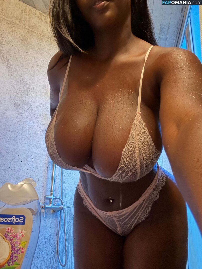 Ellie The Empress / _ellietheempress_ / empresselliee Çıplak OnlyFans  Sızdırılmış Fotoğraf #9