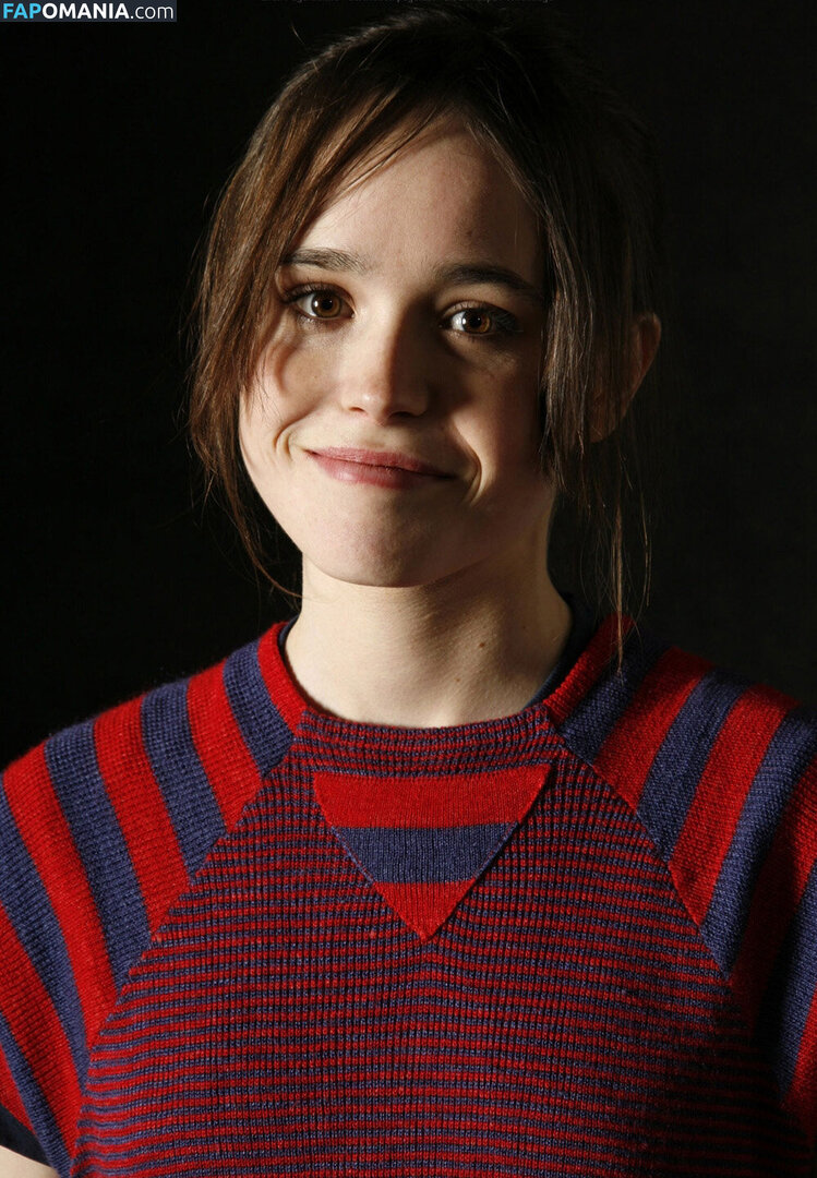 Elliot Page / elliotpage / formerly Ellen Page Çıplak OnlyFans  Sızdırılmış Fotoğraf #8