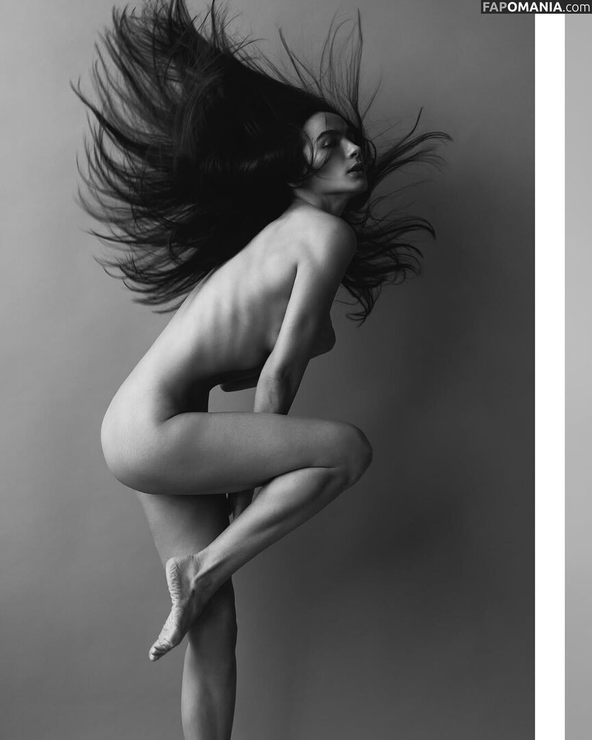 Elvina Garaeva / elyagara Çıplak OnlyFans  Sızdırılmış Fotoğraf #1