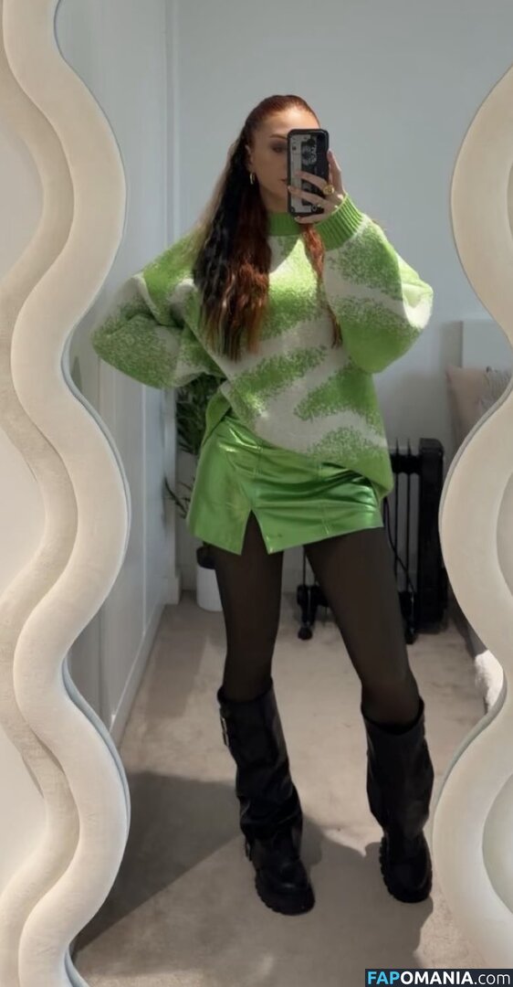 Elzthewitch Çıplak OnlyFans  Sızdırılmış Fotoğraf #2