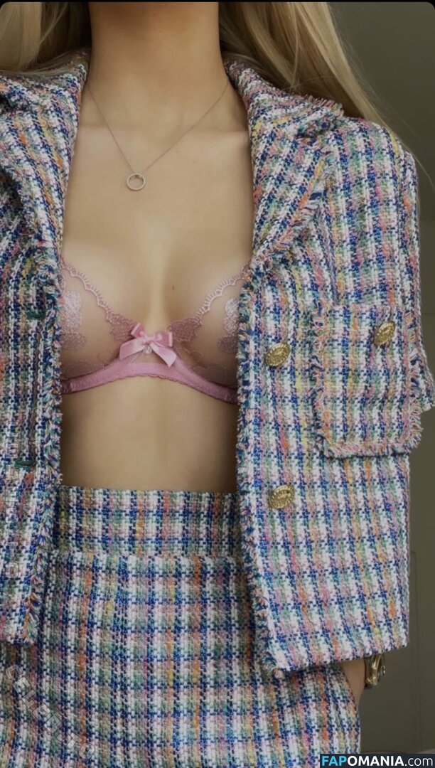 Ema Louise / emalouiise / emaxlouise Çıplak OnlyFans  Sızdırılmış Fotoğraf #8