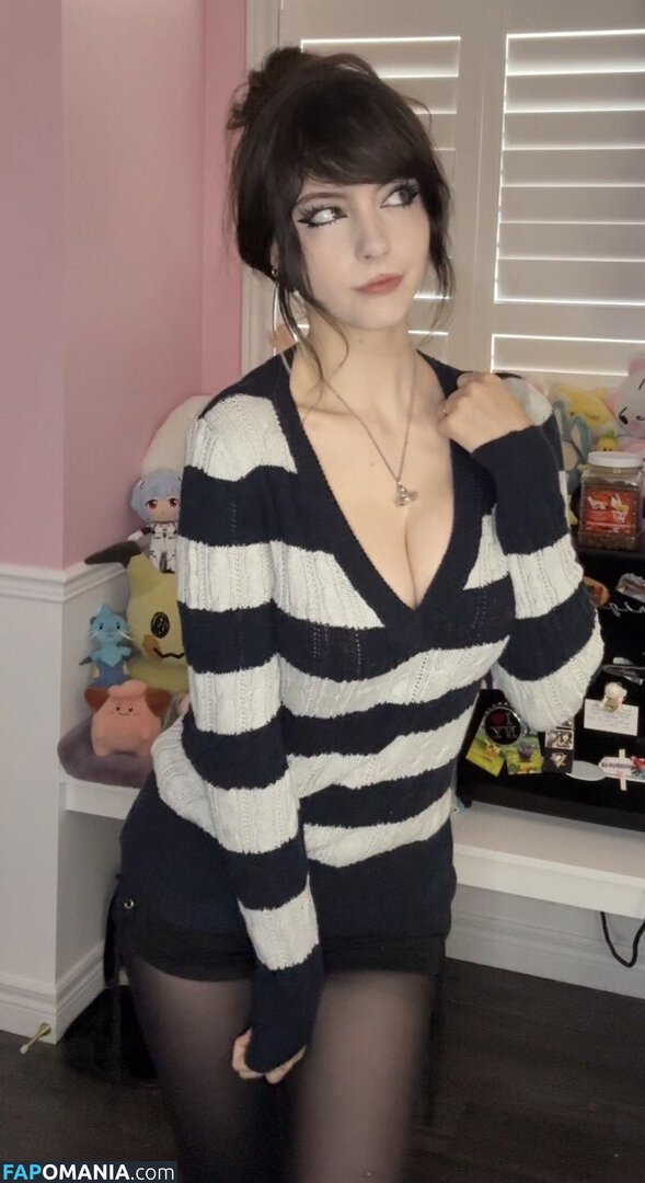 __emiki / em098 / emik28 / emiki / emiki28 / ilovekitties.28 Çıplak OnlyFans  Sızdırılmış Fotoğraf #1