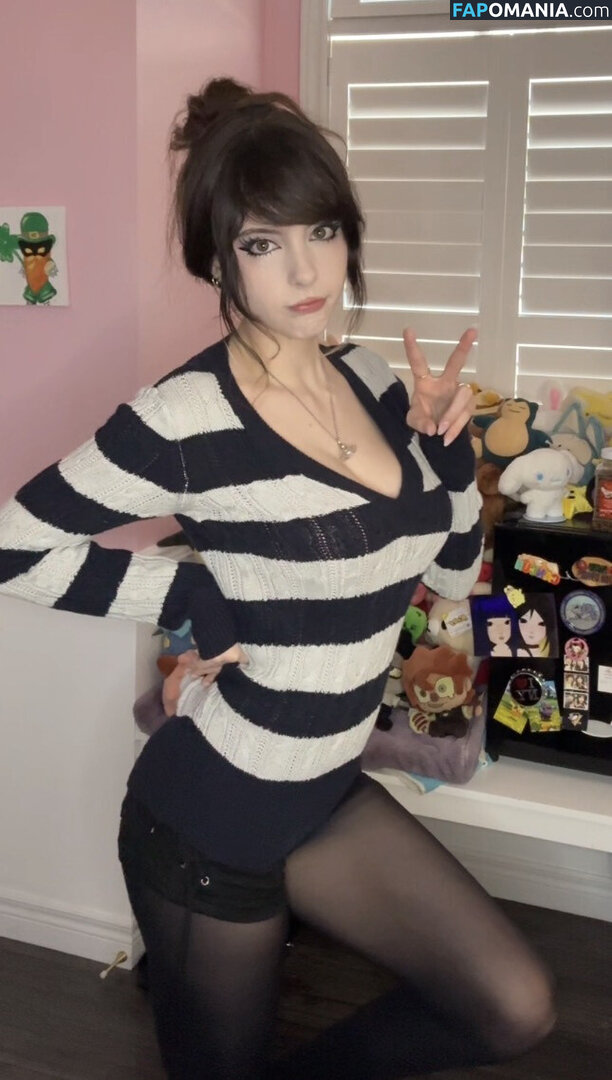 __emiki / em098 / emik28 / emiki / emiki28 / ilovekitties.28 Çıplak OnlyFans  Sızdırılmış Fotoğraf #5