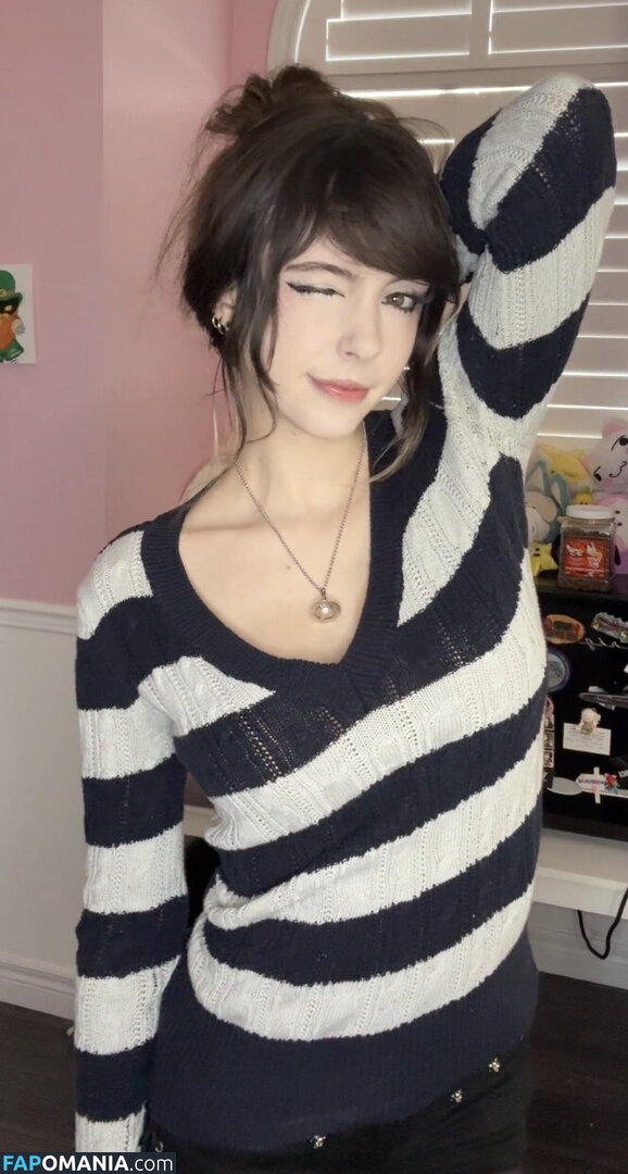 __emiki / em098 / emik28 / emiki / emiki28 / ilovekitties.28 Çıplak OnlyFans  Sızdırılmış Fotoğraf #6