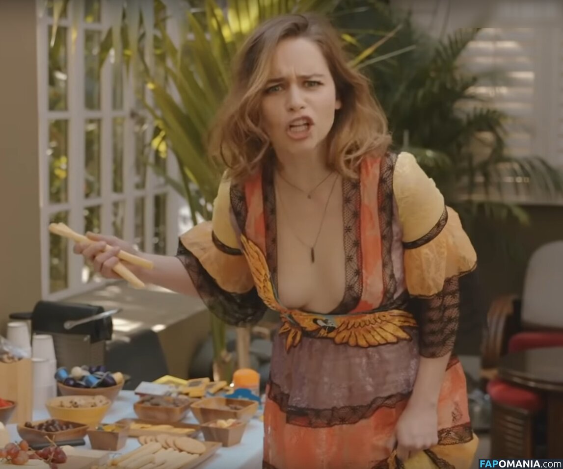 Emilia Clarke / clarkeyxo / emilia_clarke / emiliaclarke Çıplak OnlyFans  Sızdırılmış Fotoğraf #735