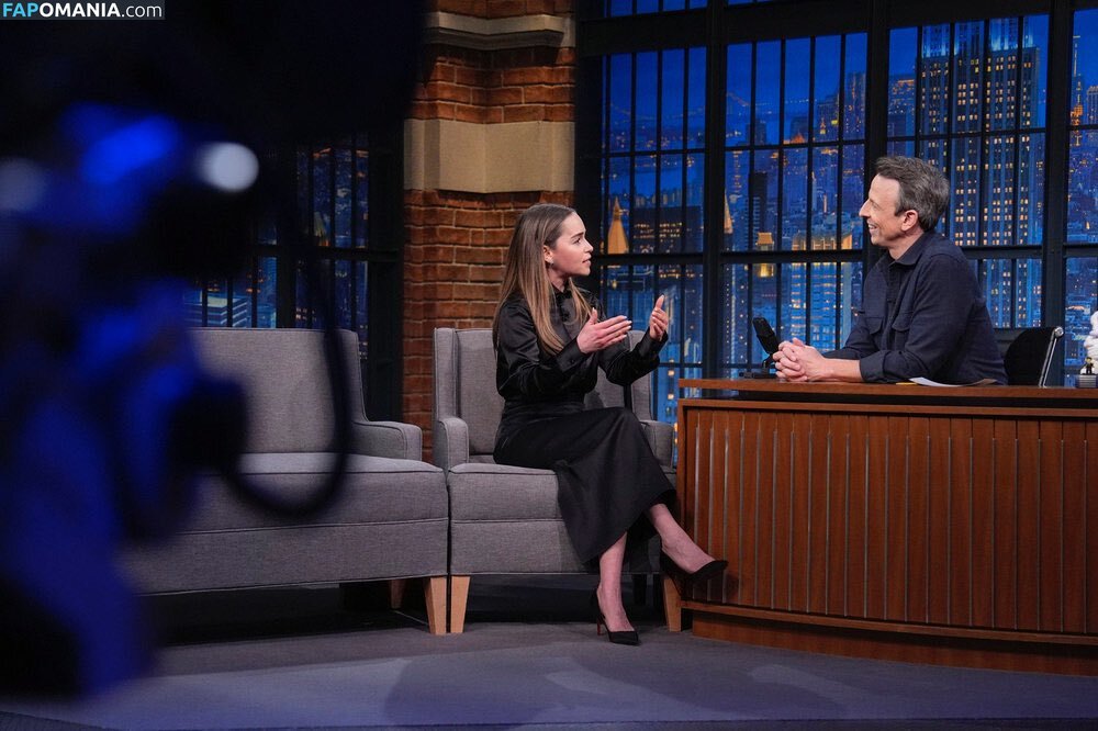 Emilia Clarke / clarkeyxo / emilia_clarke / emiliaclarke / emiliaclarkecentral / https: Çıplak OnlyFans  Sızdırılmış Fotoğraf #941