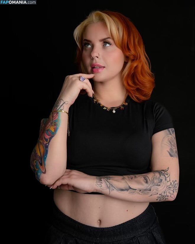 Emilie Brooklyn / emiliebrooklyn_ Çıplak OnlyFans  Sızdırılmış Fotoğraf #1